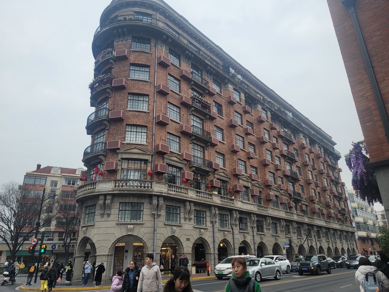 free transit shanghai tour wukong building