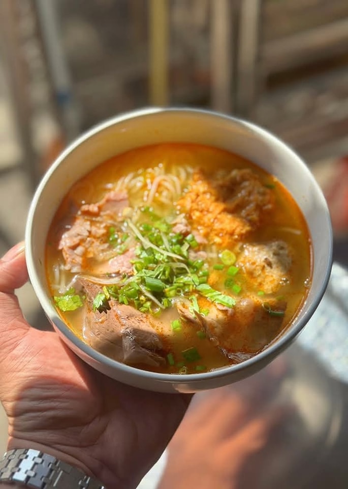 Quỳnh Anh Bún Bò Huế ở Huế đúng vị