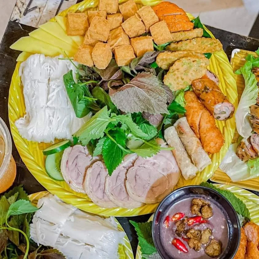 Bún đậu nhà vua - quán bún đậu mắm tôm ngon rẻ quận 10 và tân bình với ưu đãi ăn kèm miễn phí cực hời