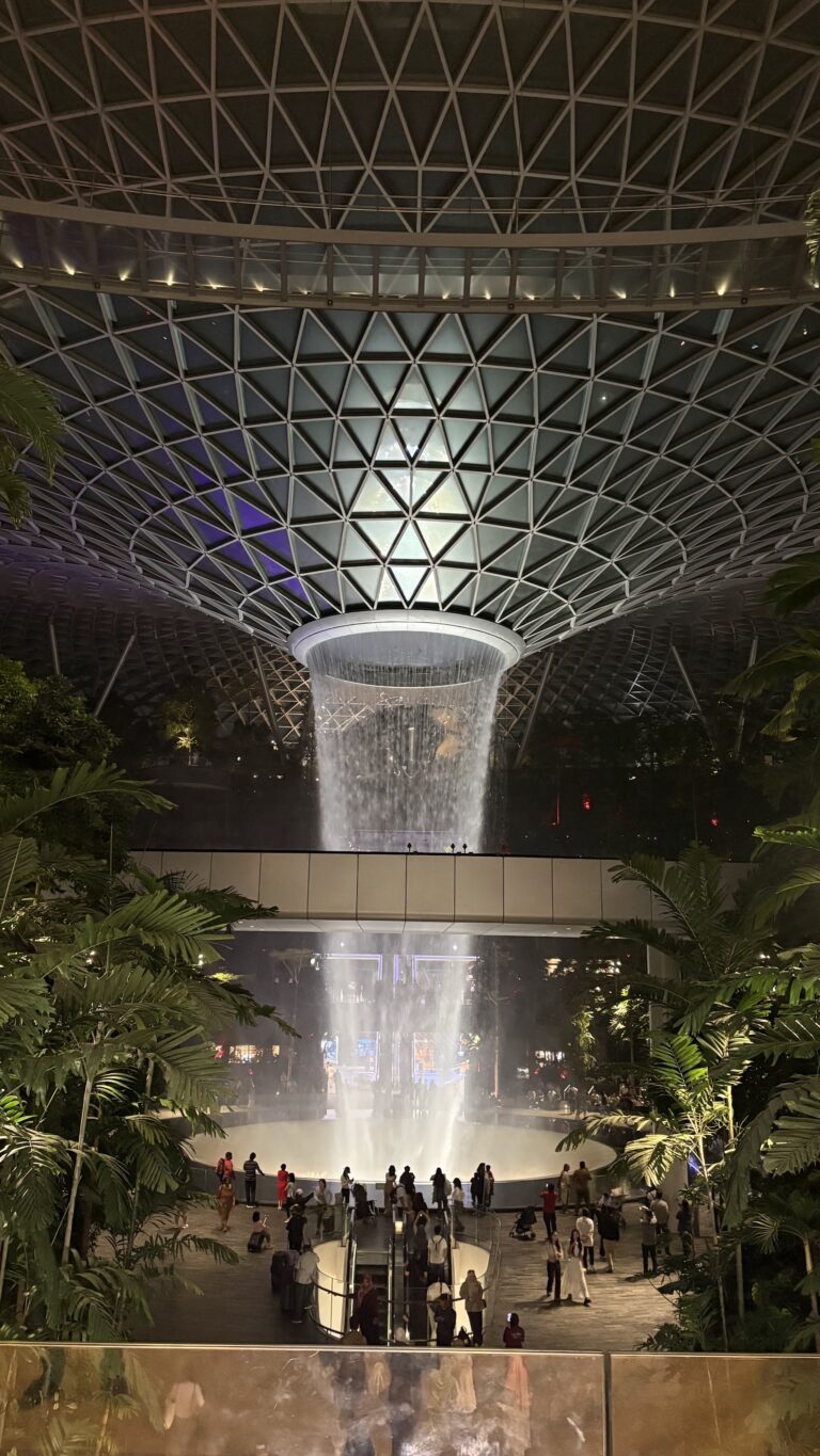 40 điểm ăn uống Jewel Changi