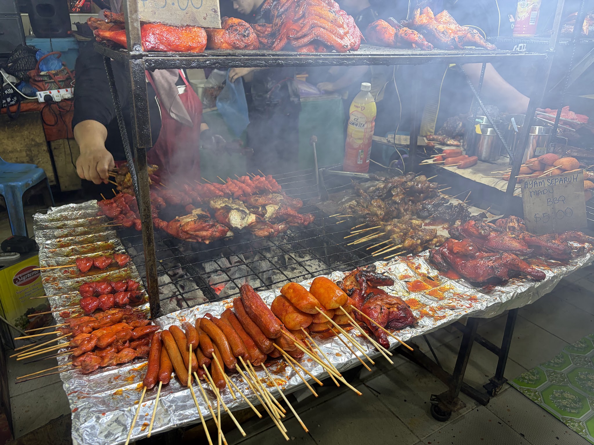 Chợ Đêm Gadong