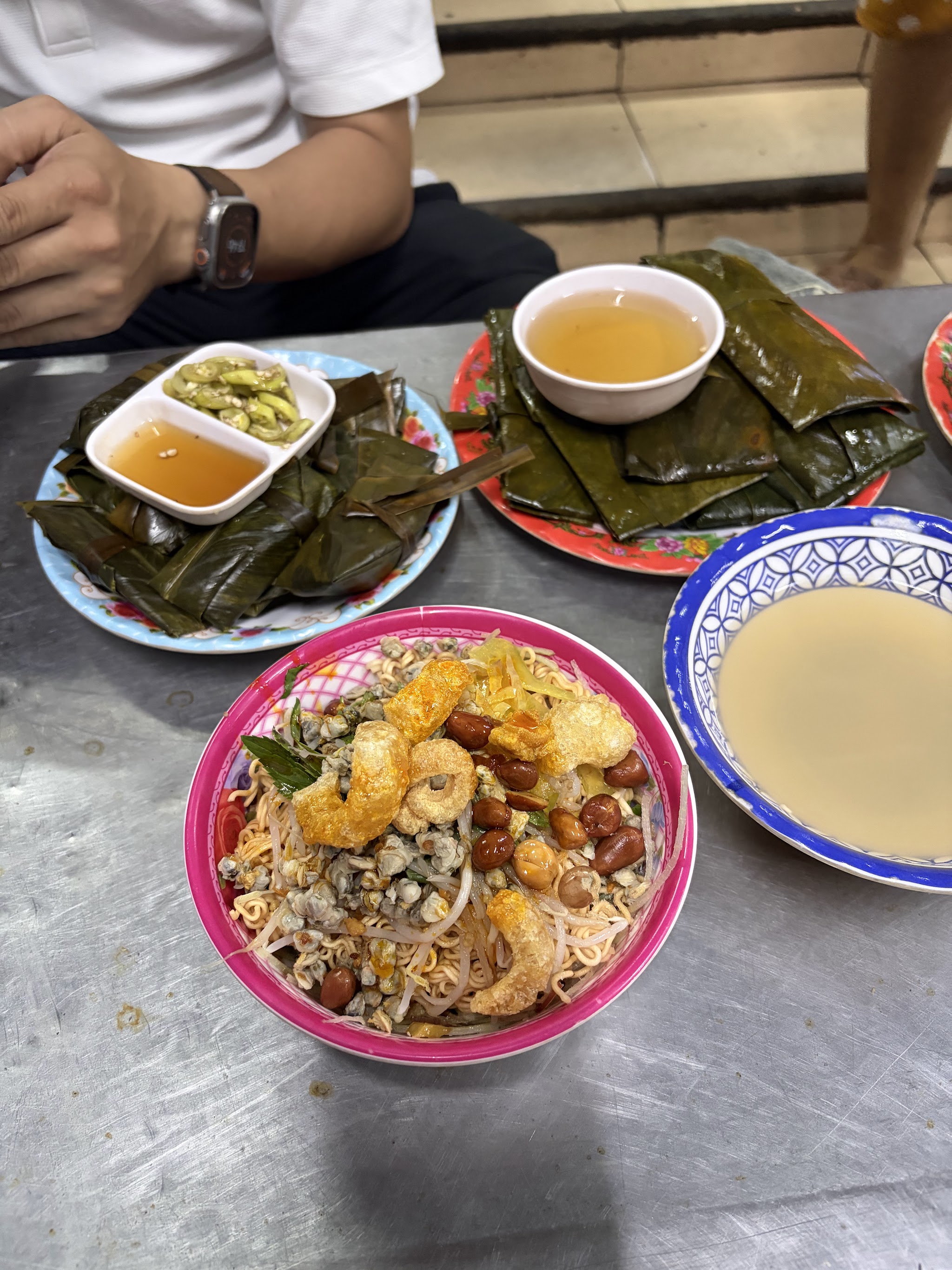 Cơm Hến Hoa Đông