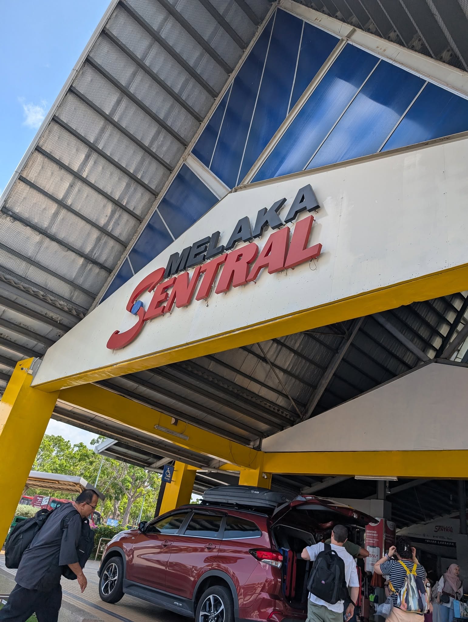 kinh nghiệm bus từ singapore sang melaca malaysia