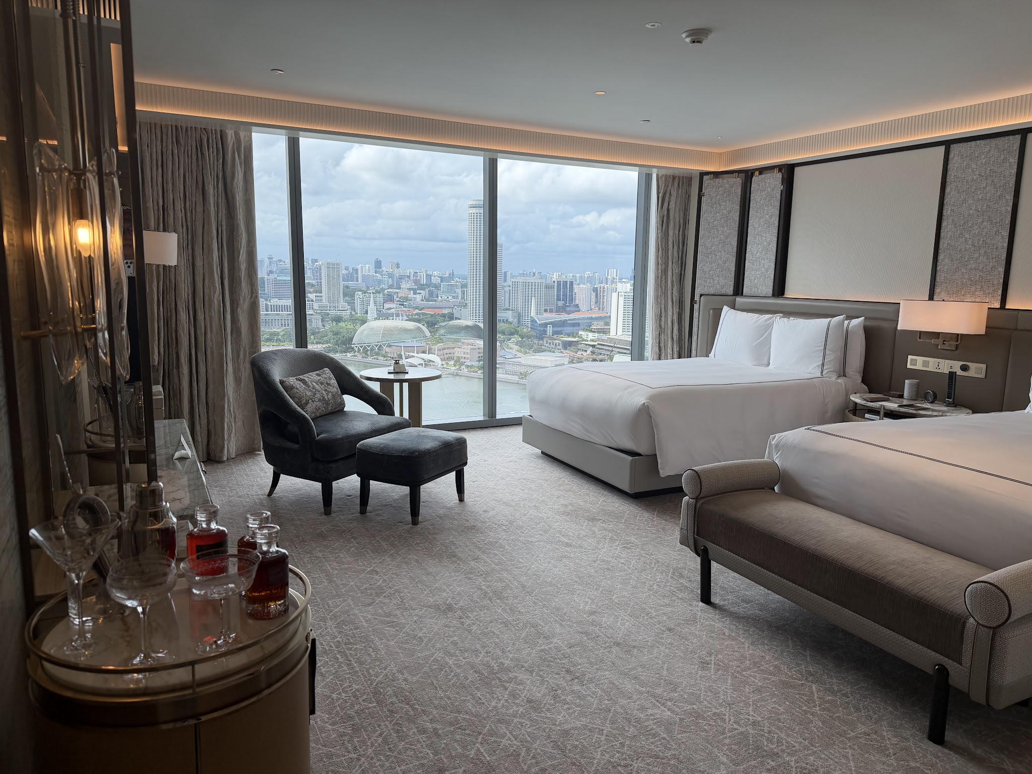 Trải Nghiệm Marina Bay Sands: Biểu Tượng Của Sự Sang Trọng và Đẳng Cấp Tại Singapore - 9
