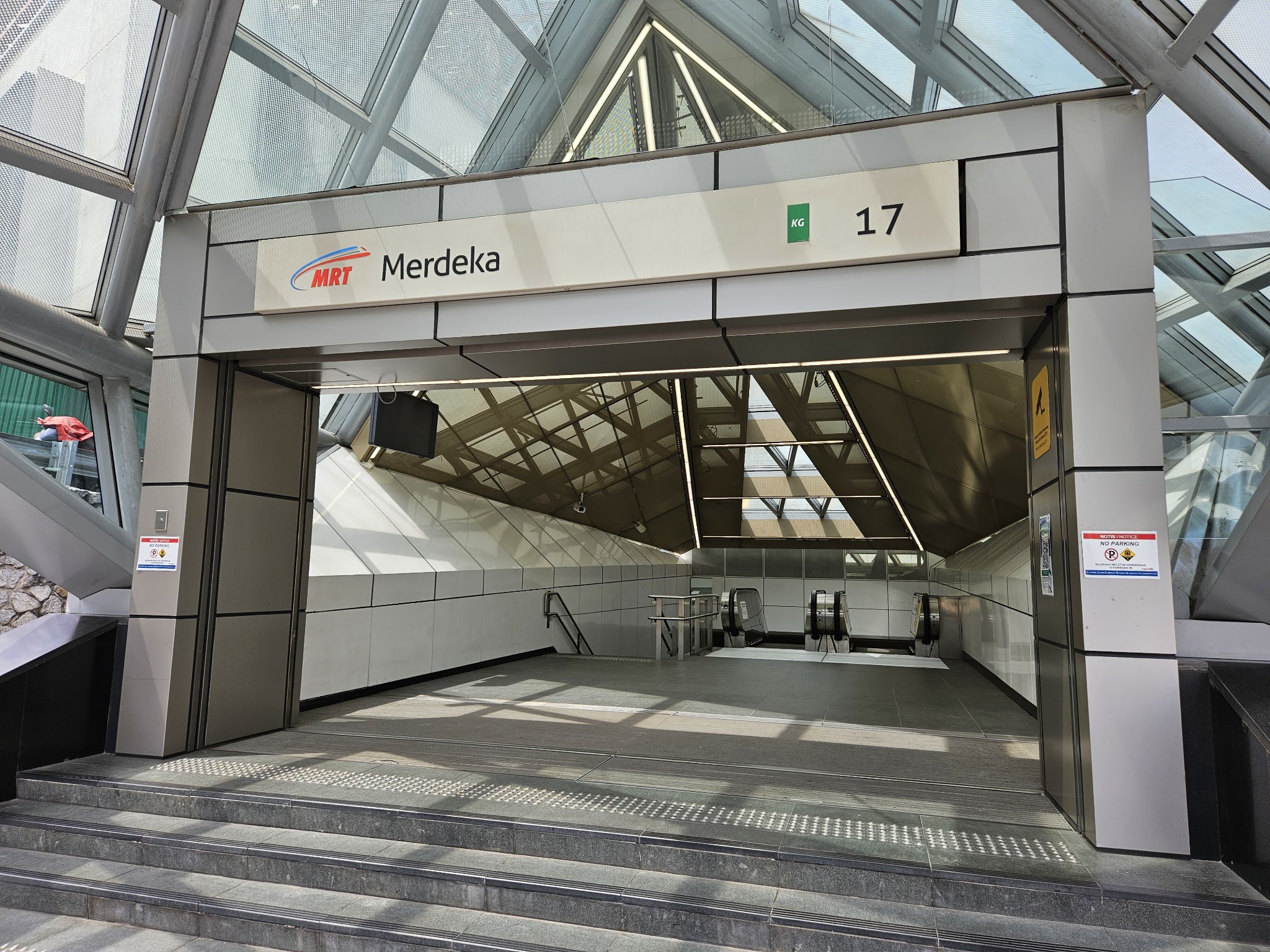 Merdeka (KG17)