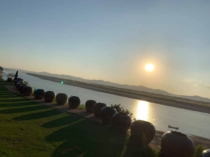 review đồ ăn myanmar