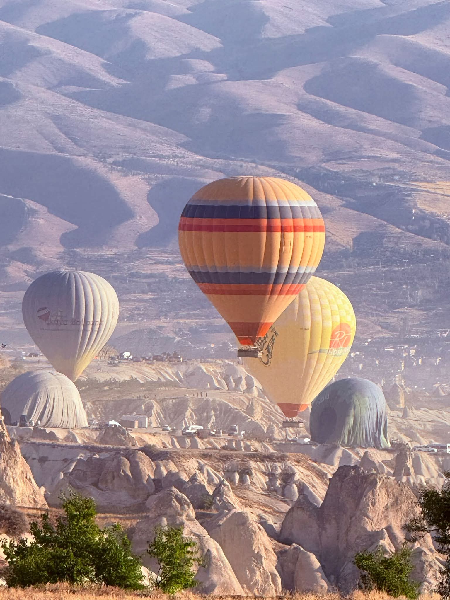 trải nghiệm khinh khí cầu Cappadocia Thổ Nhĩ Kỳ